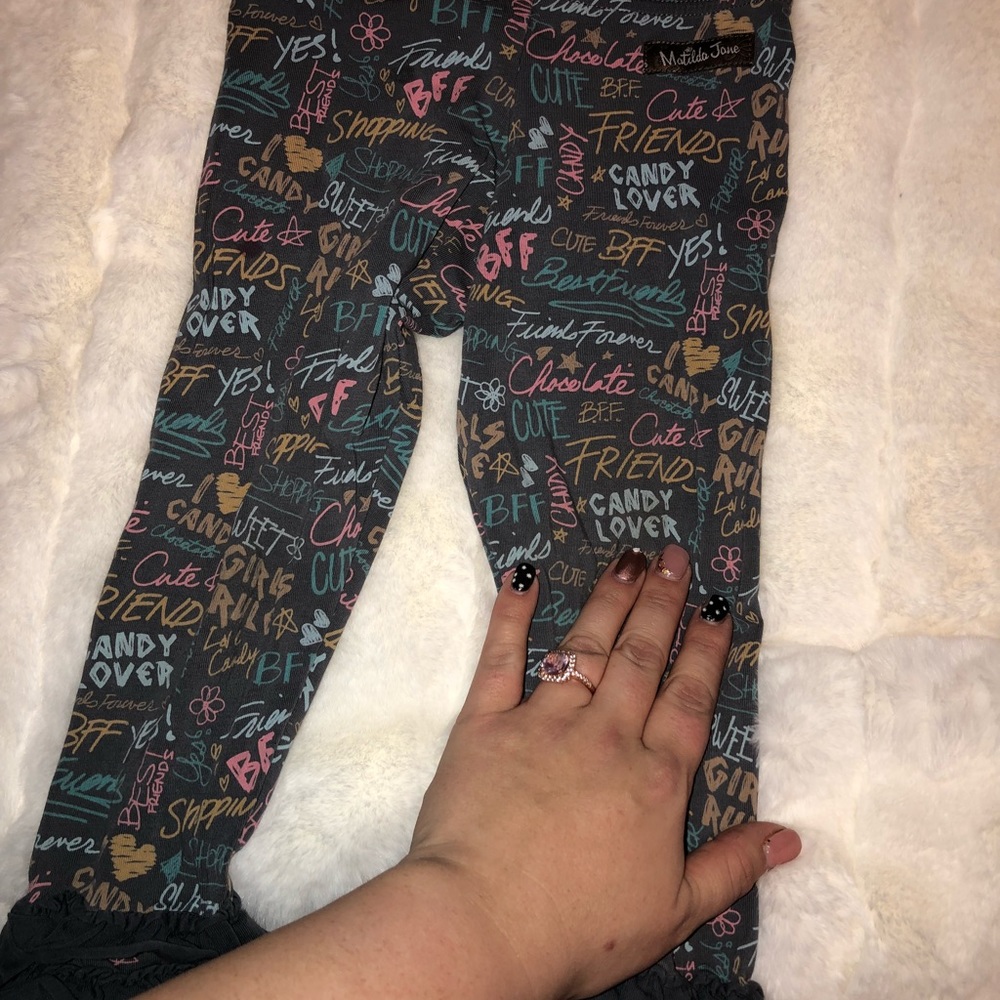 MJ play ruffles - Play condition due to stains